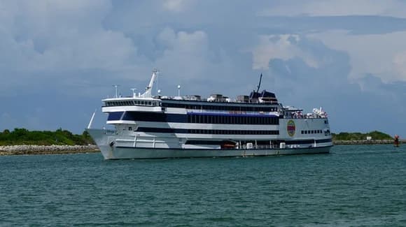 Casino Cruises in Florida