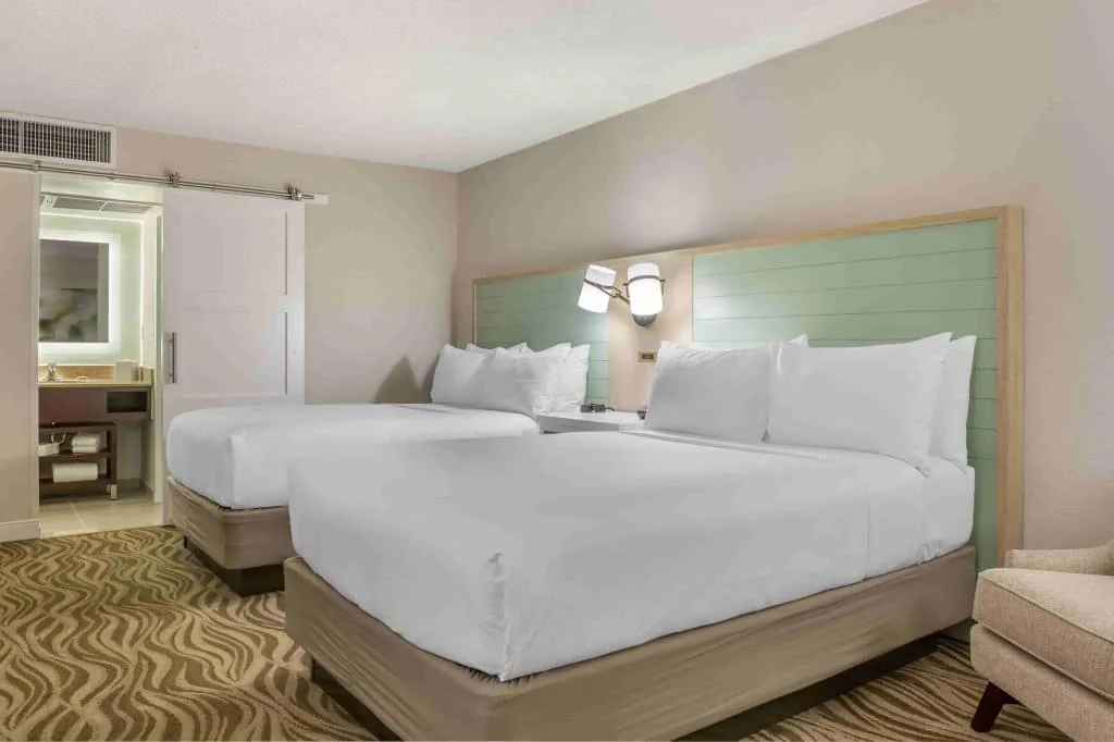 wyndham orlando bedroom picture wyndham orlando hotel bedroom