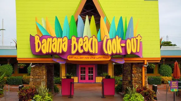 Banana Beach Cook-Out [© CC BY-NC-ND 2.0 Ricky Brigante https://www.flickr.com/photos/insidethemagic/]
